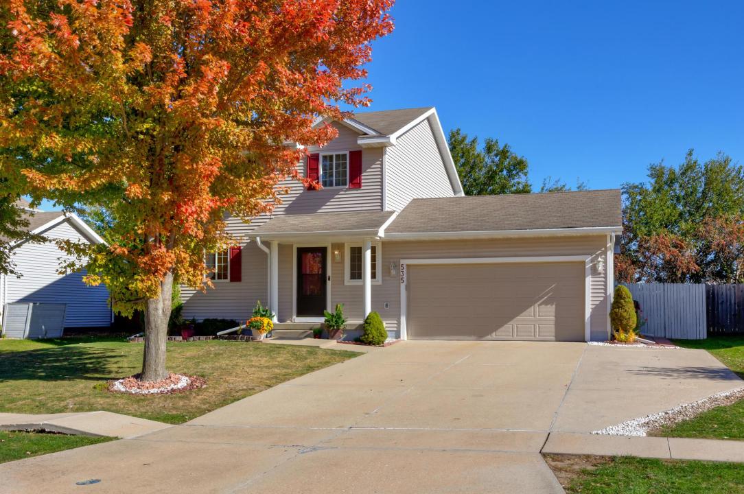 535 SE Cardinal Lane, Waukee, איווה 50263, ארצות הברית של אמריקה
