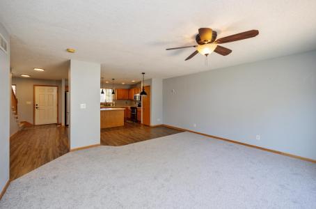 535 SE Cardinal Lane, Waukee, איווה 50263, ארצות הברית של אמריקה