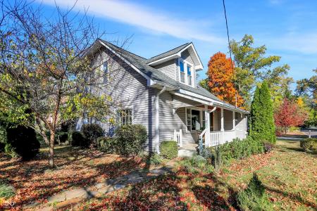 500 W Sycamore Street, Zionsville, אינדיאנה 46077, ארצות הברית של אמריקה