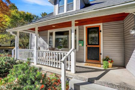 500 W Sycamore Street, Zionsville, אינדיאנה 46077, ארצות הברית של אמריקה