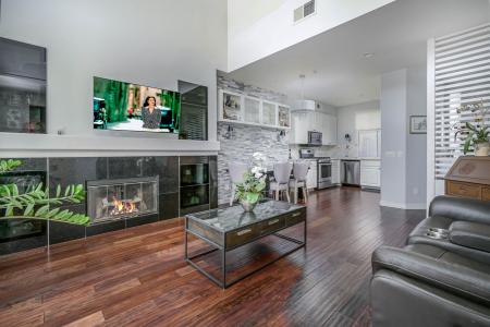 13621 Freemont, La Mirada, California 90638, HOA KỲ