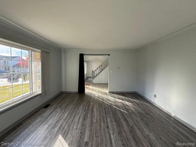 100 Longford Drive, RochesterHills, Michigan 48309, Amerika Birleşik Devletleri