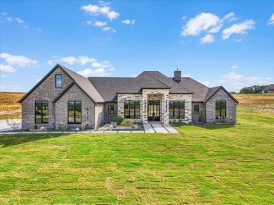 613 Hondo Crossing, Weatherford, Texas 76087, USA