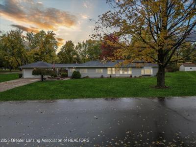 7937 Carlson Road, Lansing, Michigan 48917, USA