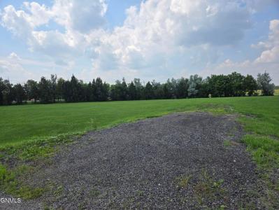 508 White Willow Circle, Bismarck, North Dakota 58501