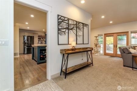 2910 91st Avenue, Edgewood, Washington 98371, USA