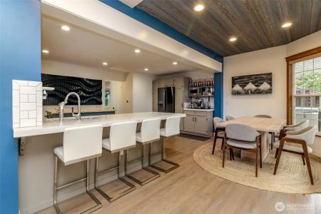 2910 91st Avenue, Edgewood, Washington 98371, USA