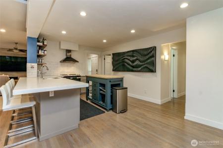 2910 91st Avenue, Edgewood, Washington 98371, USA