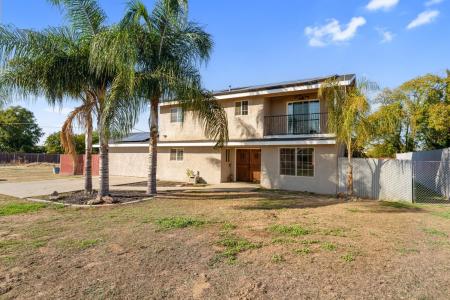 1077 E Pecan Avenue, Madera, California 93637, USA