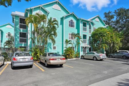 3002 Cleveland St W # E10, Tampa, Flórida 33609, Estados Unidos