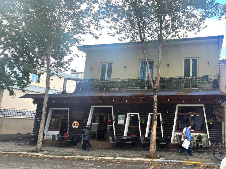 Rruga e Kavajës, Tirana, 알바니아