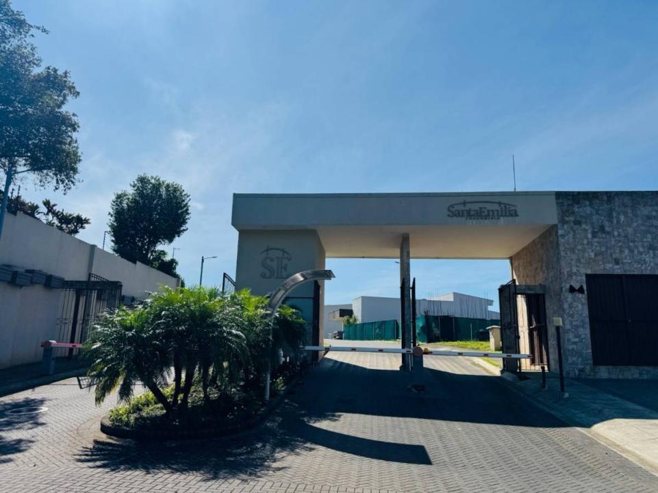 Central-Alajuela Central, Alajuela 00001, Costa Rica