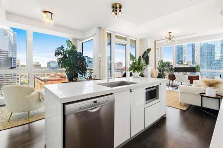 1188  Av. Union, Montréal (Ville-Marie), ケベック H3B 3C3, カナダ