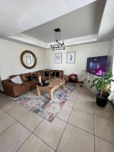 Zinfandel 12032,, Cuauhtémoc, Chihuahua 31515, Mexico