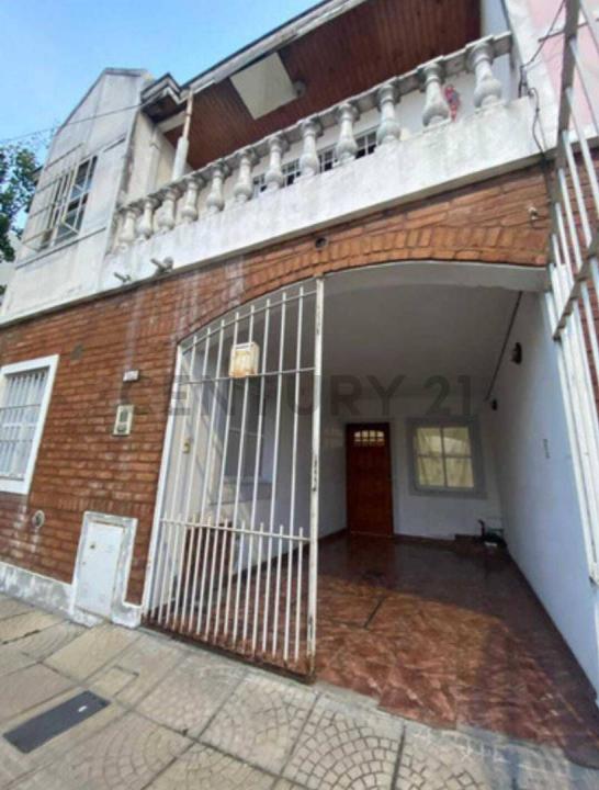 CALLE 153 1857, Berazategui, GBA Sur 1880, Argentina