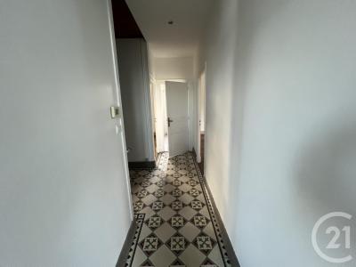 Montlucon, Alvernia 03100, Francia