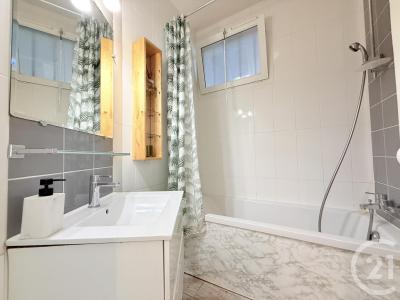 St Ouen, Isla De Francia 93400, Francia