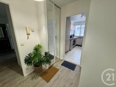 Serris, Isla De Francia 77700, Francia