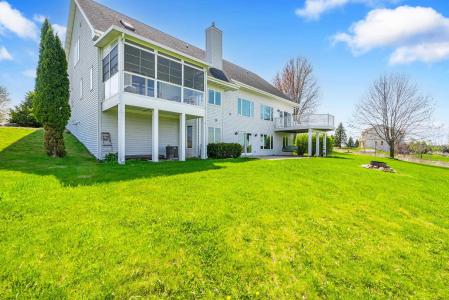 W8924 Spring Road, Hortonville, Wisconsin 54944, États-Unis