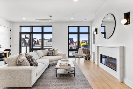 14 Green Street , #PH1, Brookline, Massachusetts 02446, Stati Uniti