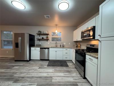 802 E Maple Street, Cushing, Oklahoma 74023, Estados Unidos