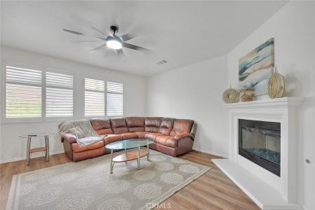 35718 Elk, Murrieta, Калифорния 92563, Соединенные Штаты