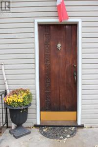 4 DICKSON STREET, Kawartha Lakes (kinmount), אונטריו K0M 2A0, קנדה 