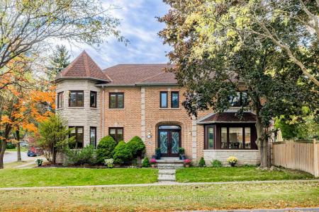 898 STONEHAVEN AVENUE, Newmarket, Ontario L3X 1K7, Kanada