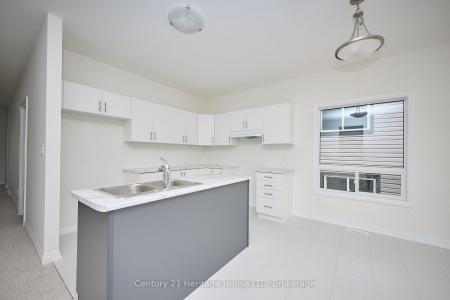 407 LOUISA STREET, Fort Erie, 安大略省 L2A 6T6, 加拿大