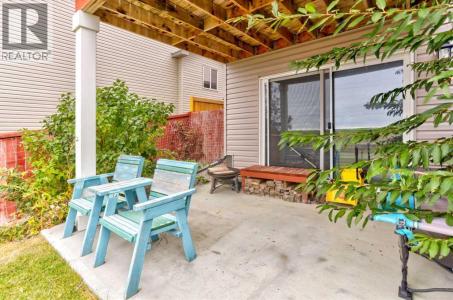 60 ALMA ISOBELL HODDER CRESCENT NORTH, Lethbridge, Alberta T1H 7E4, Canada