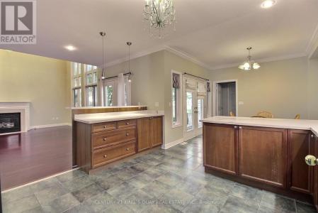 60 THE FAIRWAYS, Markham (angus Glen), Ontario L6C 3B3, Canadá