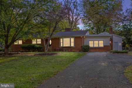 6741 Maxwell Avenue, Warrenton, Virgínia 20187, Estados Unidos