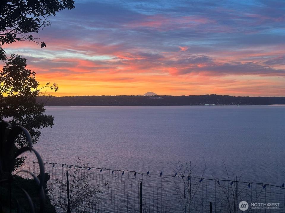 24 J View Place, Hat Island, Washington 98206, États-Unis