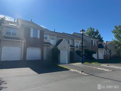 -18 Pioneer Court, Ewing, Nova Jersey 08628, Estados Unidos