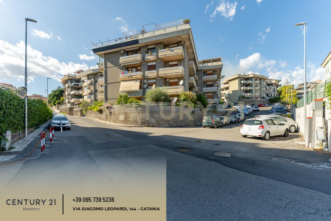 Via Generale Umberto Nobile, San Gregorio Di Catania, Sicilia 95027, Италия