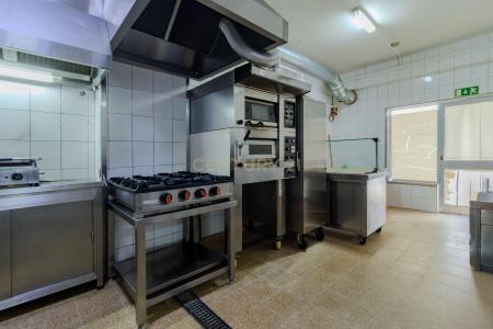 Marinha Grande, Leiria 2430-211, Portugal