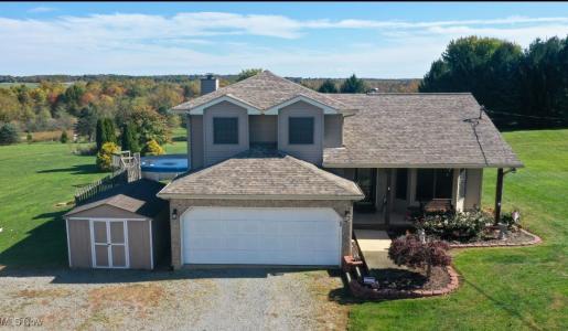 1468 Rauch Road, East Palestine, Ohio 44413, États-Unis