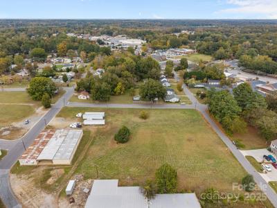 1300 Van Nuys Street, Salisbury, צפון קרוליינה 28145, ארצות הברית של אמריקה