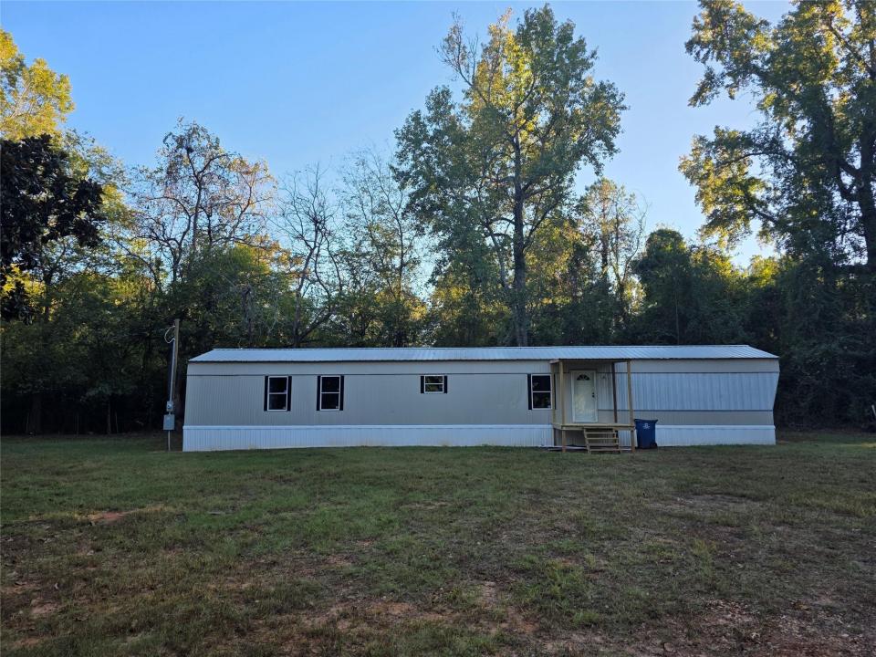 1220 N Carson Street, Vivian, Louisiana 71082, Estados Unidos