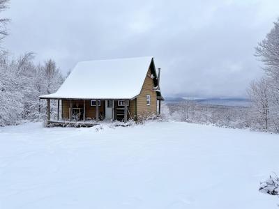 3383 I.P. Road, Morgan, Vermont 05853, Estados Unidos