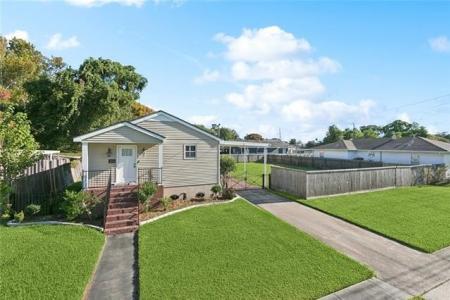 313 RIESS Place, Chalmette, Louisiana 70043, Estados Unidos