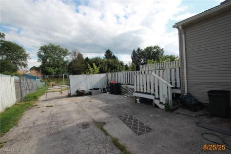 377 Coitsville Road, Campbell, אוהיו 44405, ארצות הברית של אמריקה