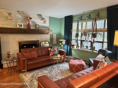 1117 Shagbark Lane, Stroudsburg, Pennsylvania 18360, USA