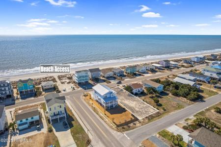104 W Beach Drive, Oak Island, North Carolina 28465, Stati Uniti