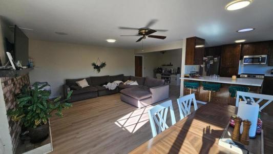 421 Donald Drive, Hollister, 加利福尼亚州 95023, 美国