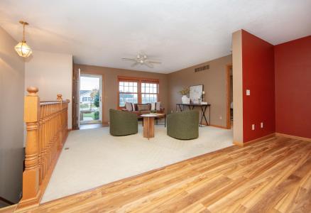 3812 Monaghan Drive, Waverly, 愛荷華州 50677, 美國