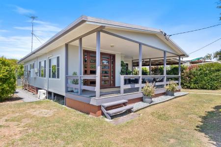 32 Tailor Street, Tin Can Bay, QLD 4580, Australia