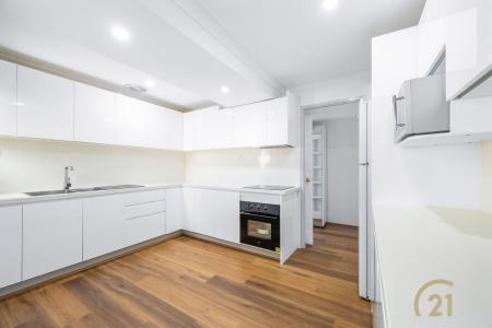 11 Glen Elgin Crescent, Edensor Park, NSW 2176, Australia