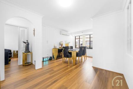 11 Glen Elgin Crescent, Edensor Park, NSW 2176, Australia