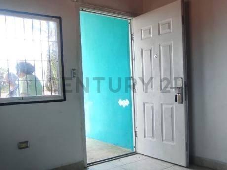 Calle C, Manzana 32, .Urbanización Bella Vista., Carrera 12 Numero15, Maturín, Monagas 6201calle c, Venezuela